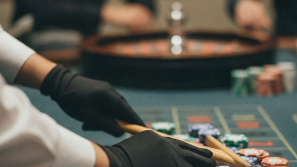 How to Play Tongits: A Practical Example from a Manila Game