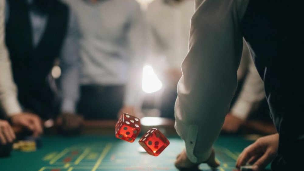 Live Dealer Etiquette: 8 Rules Every Pinoy Bettor Should Know